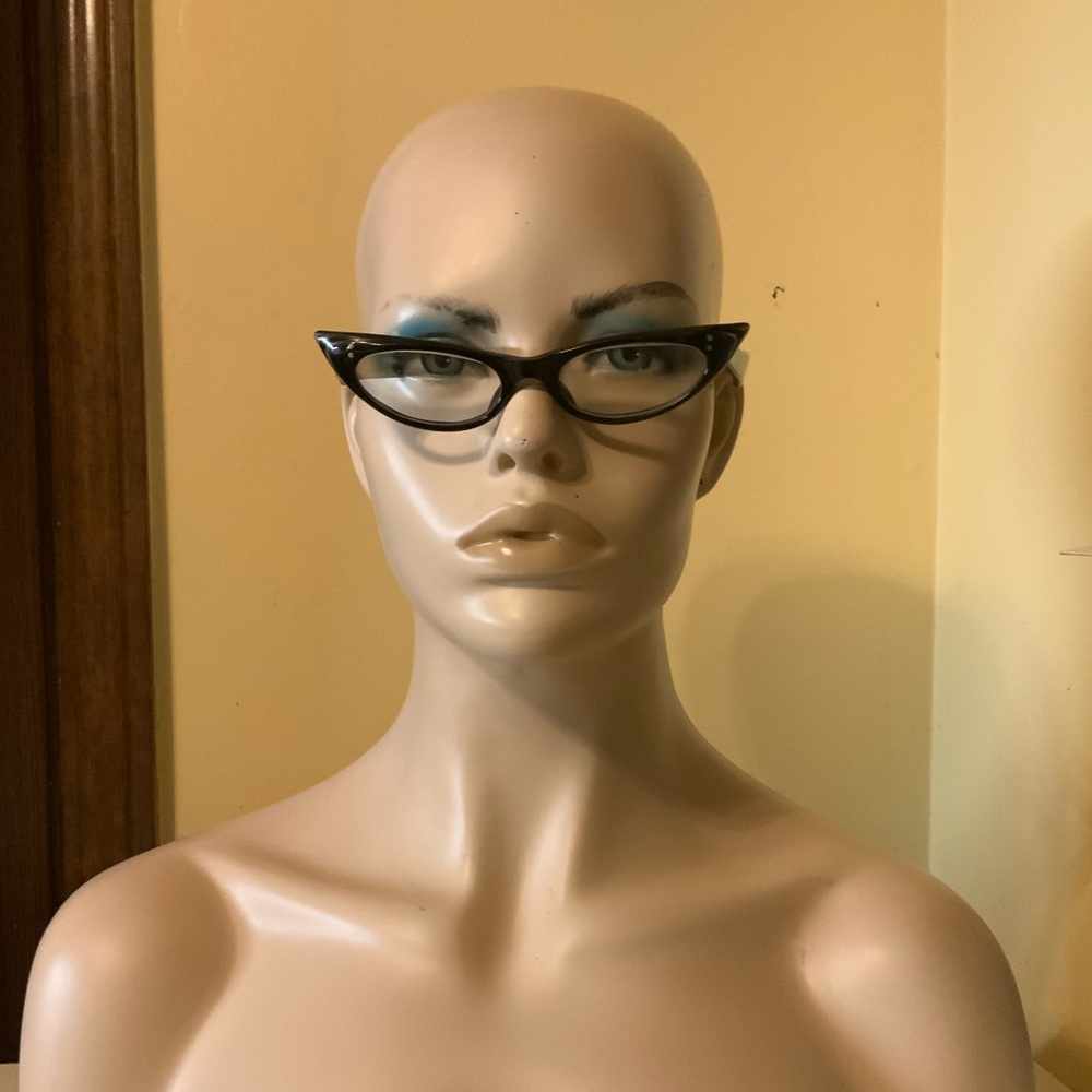 ♥️ Vintage Cat Eye Eyeglasses, rare 1950s eyeglass frames. Made in France.